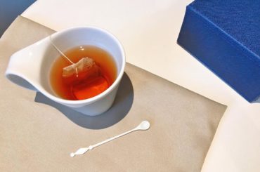 毎日麦茶を飲む日々
もうすぐ終わるんだけど、、、
* * * * * * * * * * * * *
每天都喝麥茶的日子
快要結束了啊、、、
.
#舞台の楽屋...