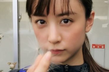 映画「ザ・ファブル」公開中！

ファブル撮影時のオフショット。

#ザファブル
#ファブル
#山本美月
#山本美月スタッフ...