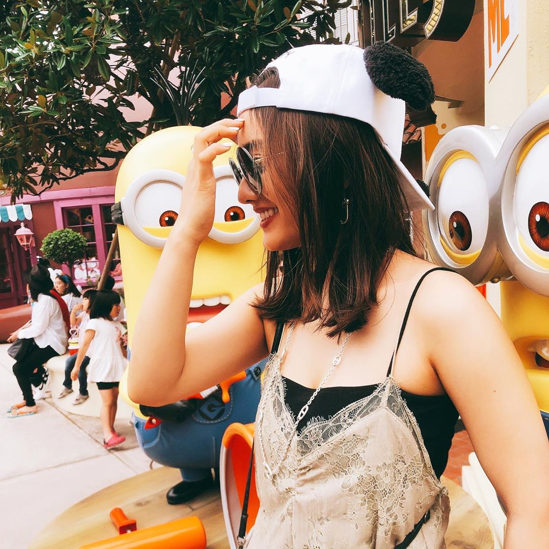 谷まりあ 今回もスヌーピーたん大好き みんなはusjに行ったら何にキャラクターに変装するのん 洋服 Searoomlynn Official Hoteluniver Moe Zine