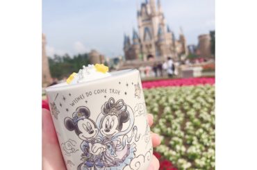 .
先日、七夕ディズニー行ってきました
欲しかったスーベニアを買って、
アンバサダーホテルのラウンジで
七夕のデザートを食べて…
チックタックダイナー並んだけ...