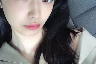 おはよー
髪がもさもさ〜。
湿気。それと寝ぐせ...