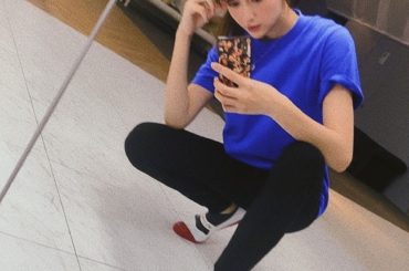 ダンスレッスンの靴探してて﻿
上履きにした﻿
なつかしい かわよい﻿
﻿
#アンジェラ芽衣 #自撮り #selfie #selfie #写真 #photo...