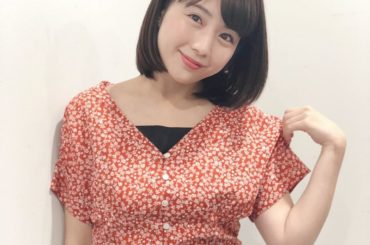 *
こういう服すき♡
.
▼衣装 @nostalgia_jp
#AbemaMorning #アベモニ #衣装...