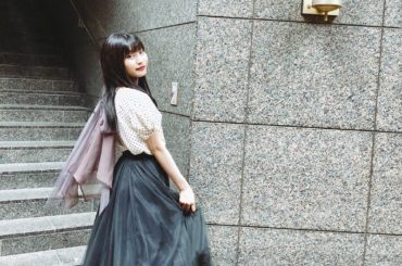 大人。

黒髪ロング最後の投稿。
似合うね！って声がたくさん聞けて嬉しかったなぁ。
個人的には大人になったら
髪を伸ばそうかななんてことを考えてみたり、

髪が...