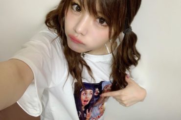 .
写真撮る時顔認証が
Tシャツの人に反応します。
最近のカメラはすごいですね。.
.
本日、
実はタピオカ2杯も飲みました。
ごめんなさい。
✽+†+✽――✽...