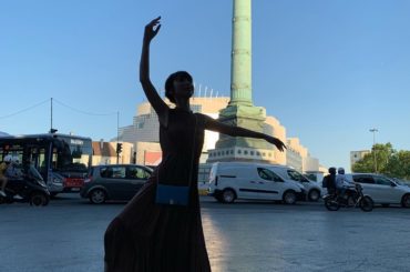 Japan Expoの最終日は、﻿
LIVEが終わった後だと言うのに物凄い距離のお散歩をし、﻿
さすがに足がつり笑笑、﻿
またしてもふくらはぎが発達しました(๑...