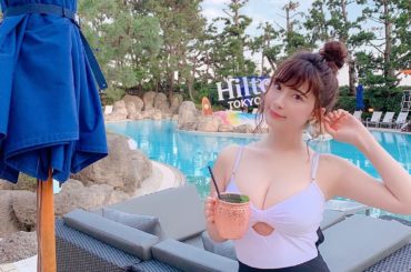 ﻿
初めての ワンピースビキニ﻿
@belle__lingerie のだよ﻿
﻿
モノトーン﻿
シンプルなデザインだけど﻿
バックスタイルも 可愛い〜﻿
swi...