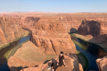 まず最初に訪れたのは、Horseshoe Bend﻿
﻿
ずっと写真で見ていた景色が……、﻿
来てみたかった場所が……目の前に広がっていました﻿
﻿
ただ私、高...