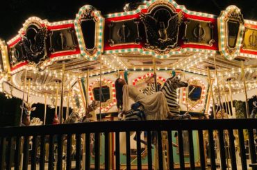 【写真展"ANOTHER STORY" Ayumi Shikata Exhibition】まで、あと3日
.
会場『URD EVENT SPACE』と、一部ヴィ...