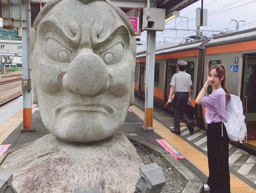 飯窪春菜 高尾駅ホームにいる天狗様と 下山した後は京王高尾山温泉 極楽湯に入って新しいtシャツ エーフィ に着替えて帰りました 高尾山 山 Moe Zine 飯窪春菜 高尾駅ホームにいる天狗様と 下山した後は京王高尾山温泉 極楽湯に入って新しいtシャツ エーフィ に着替えて帰りました 高尾山 山 Moe Zine