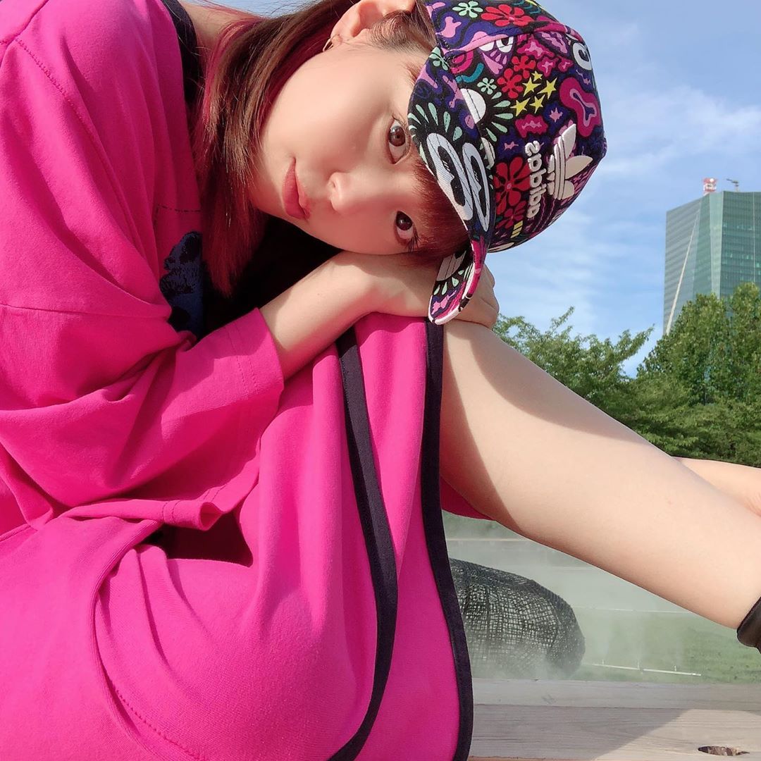 平野綾 ひなたぼっこ ミッドタウンの公園が面白い感じになってた 霧吹きみたいなのが涼しい 屋台もいっぱいある おそうめん食べれる 仕事の合間 Moe Zine 平野綾 ひなたぼっこ ミッドタウンの公園が面白い感じになってた 霧吹きみたいなのが涼しい 屋台もいっぱいある おそうめん食べれる 仕事の合間 Moe Zine