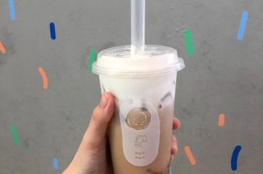 .﻿
﻿
﻿
﻿
タロイモボール！﻿
﻿
﻿
﻿
タピオカではなく、﻿
タロイモボール。。。﻿
最新だ。。。﻿
お餅みたいな感じで﻿
美味しかったです﻿
﻿
﻿...