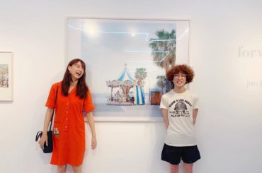 今城さんの写真展に行ってきました♪♪
優しい世界に癒されました〜(^q^)！ 渋谷ヒカリエの8階です。皆様もぜひ(^^)
笑う2人( ´ω` )...
