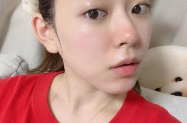 穴開けられ職人すぎて最近ダーマペンのダウンタイムが短くなってきた。
肌が慣れてきたらしい。
初日の夜でこれで、前ほど腫れたりもなく、赤みもひくの早くなったのでわ...