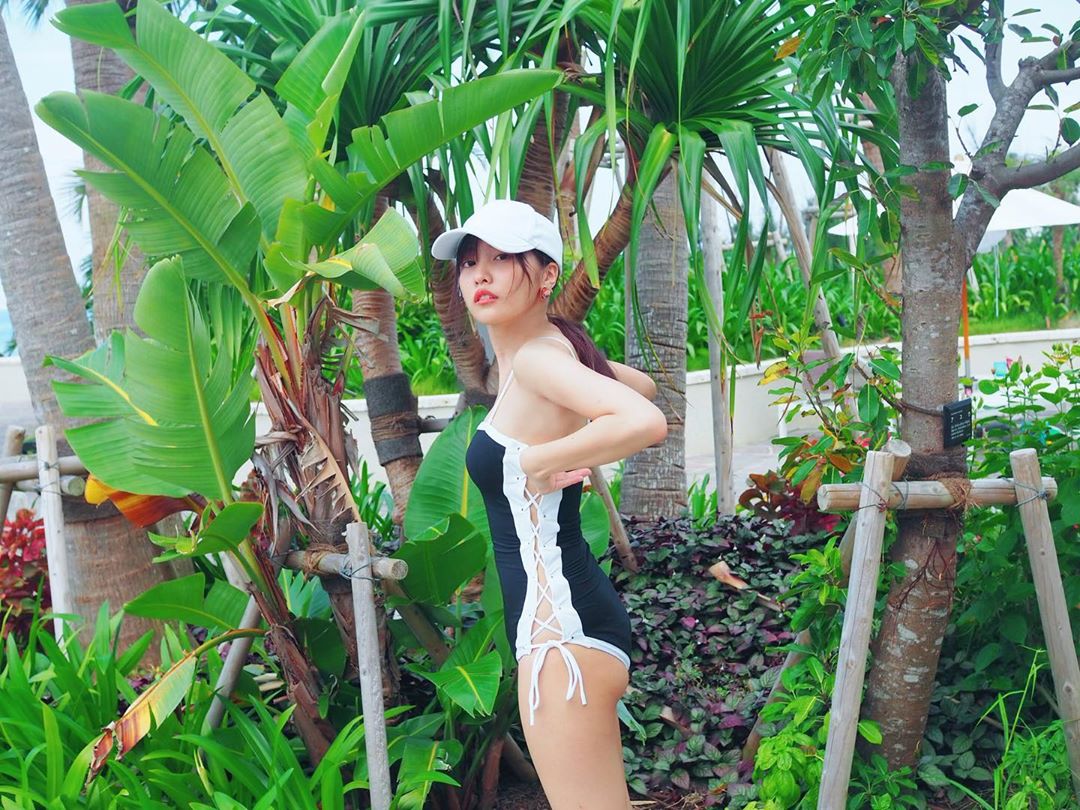 佐野ひなこ ミコモリ Mikomori Official の水着も着てみましたー サイドがとっても可愛い Chiemyyyyy が撮ってくれた Moe Zine 佐野ひなこ ミコモリ Mikomori Official の水着も着てみましたー サイドがとっても可愛い Chiemyyyyy が撮ってくれた Moe Zine