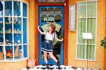 #不思議の国のアリス ####
.
アリスの世界に入りました
.
.
【#まちゃの台中】
#mirrorcafe #競子咖啡
#台灣 #台湾 #台湾旅行 #台...