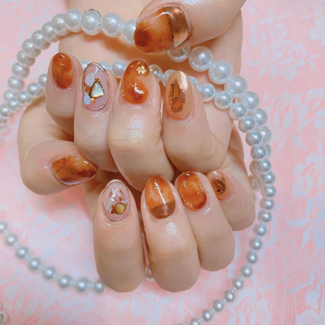 中西智代梨 New秋ネイル べっこう飴模様 Pomynail Ngpn12 Moe Zine 中西智代梨 New秋ネイル べっこう飴模様 Pomynail Ngpn12 Moe Zine