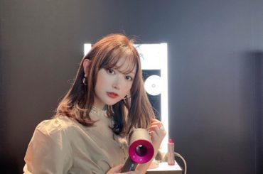 dysonの新作発表会に︎﻿
﻿
Supersonic Ionicドライヤーに﻿
ジェントルエアーリングという﻿
低音のやわらかい風で速乾させるアタッチメントが...