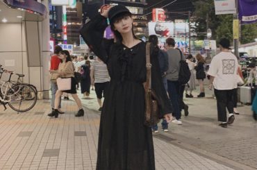 .
渋谷にゾクゾクした夜でした。
よく会ってる高校の同級生と、
今年分笑った。ずっと笑顔やったね。
.
dress @u_dresser 
bag used...