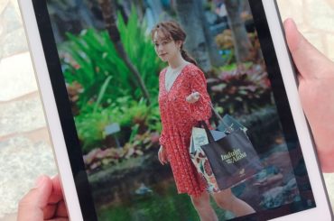 こんな感じで撮影してたよ
Hawaiian Hostのマカダミアナッツチョコ絶対みんなもらったことあるよね？！ 最近クッキーもらう事も多いけど、私ナッツが好きだ...