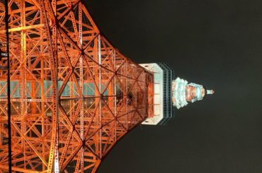 数年ぶりに行った東京タワーは、﻿
やっぱり異世界に召喚されそうでワクワクしました﻿
もしくは太陽と月が隠れちゃうか、﻿
天の龍集まるか、﻿
月基地を爆破するか、...
