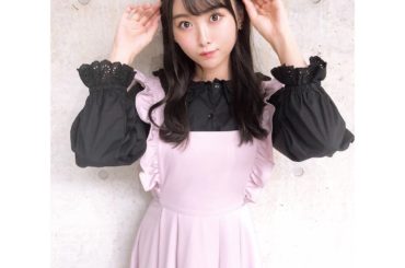 今日は @ankrouge_officialさんの
可愛いセットアップです
どおですか？

ブラウス、スカート#ankrouge
靴#candystripper...