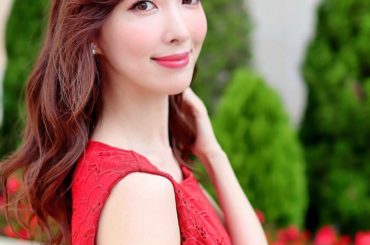 季節や体調、肌の調子に合わせて﻿
何種類かの基礎化粧品を使い分けているのですが﻿
﻿
秋に近づき・・﻿
ファンデーション（お粉）を変えてみました♫﻿ ﻿
#オン...