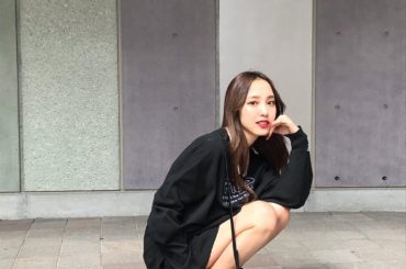 ・
・
昨日はこの服装で古着屋さん巡りをしたのだけどまだ暑かったです…！
・
ニットを着るのも見るのも好きなので、早くニットの季節にならないかなあ
・
・
・...