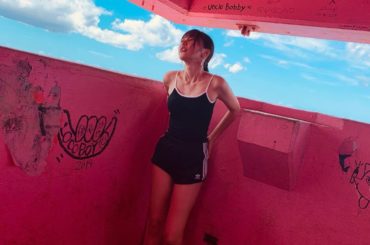 日に焼け黒くなりました︎
#2枚目のポーズは
#ピンクピルボックス
#ハワイ旅行...