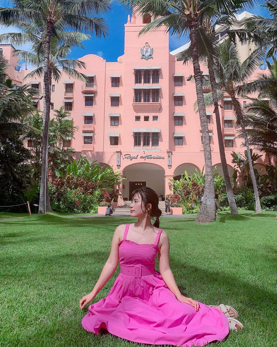 伊藤奈月 今回も ザロイヤルハワイアンホテルに 泊まったよ わたしの ハワイの お気に入りホテルのうちのひとつ 太平洋の ピンクパレス って Moe Zine