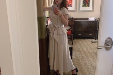 ミニマムさん向けのお洋服のブランドが増えて嬉しい今日このごろ
かわいい。
もう一色も持ってるけどそれもかわいいの。今の季節にぴったり。
ふわっとした裾は座っても...