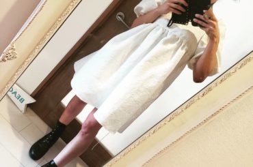 いつかの
@beep_ss の白いワンピース
生地がしっかりしてて模様がある感じと
袖と胸元のスクエアがお気に入りだよん
#beepsheep...