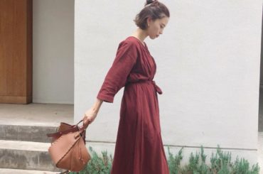 秋の匂いがする...
・
one-piece @akte_official 
bag @loewe
shose @zara
#ootd #codenate #o...