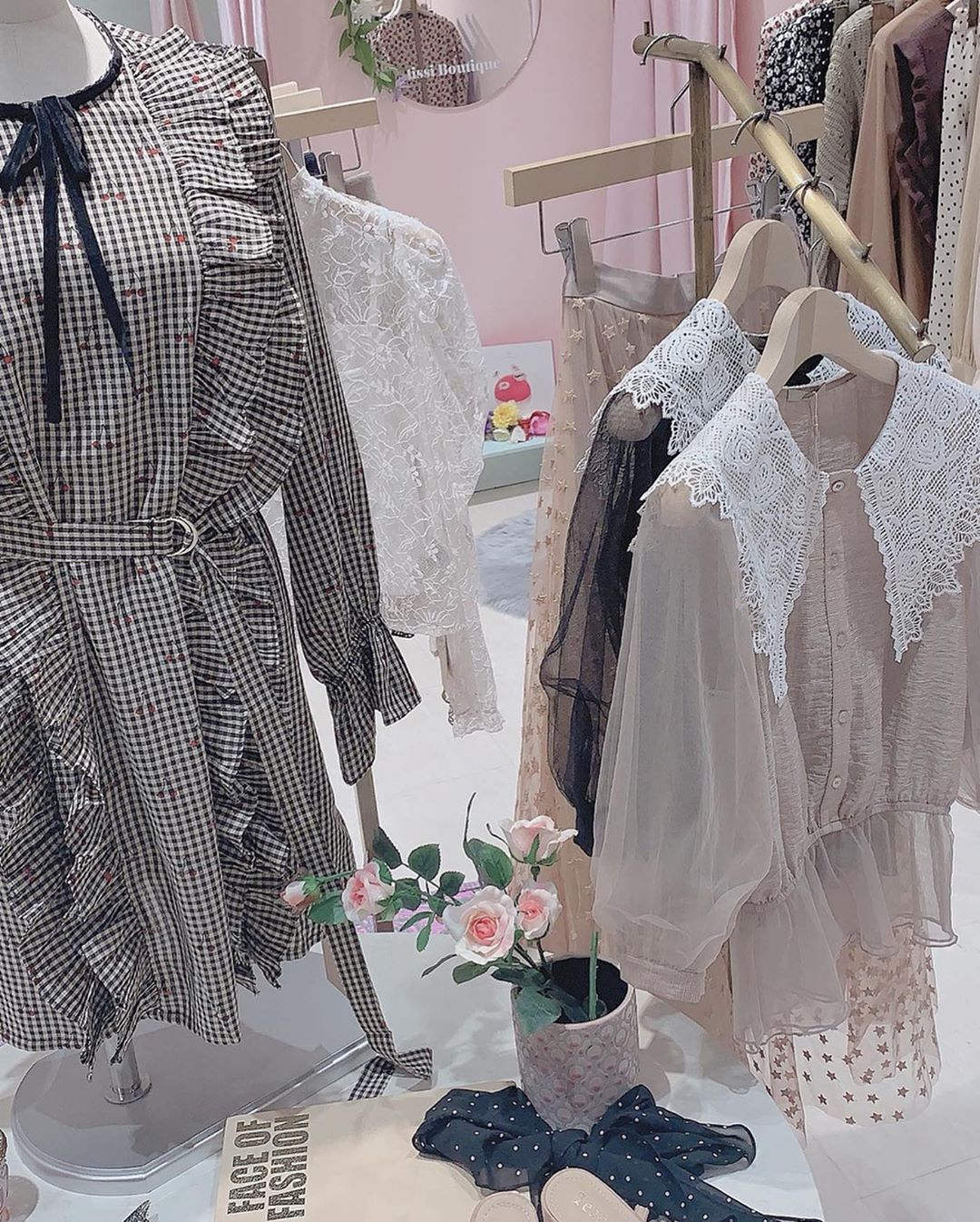 久保怜音 大好きなお洋服屋さん Lissiboutique リージーブティック お洋服 私服 可愛い Moe Zine 久保怜音 大好きなお洋服屋さん Lissiboutique リージーブティック お洋服 私服 可愛い Moe Zine