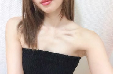 部屋着は、今治のタオル生地を使った『ideeZora ナチュラルタイム バスドレス（ショート）』。チューブトップタイプのワンピースで、デコルテ腕、脚が出ているか...