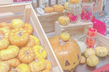 ・
・
・
今年はハロウィンらしいこと
できるかしら〜〜〜
・
・...