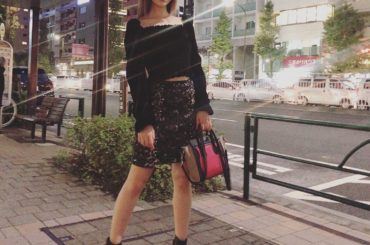 腹チラ
仕事して展示会行って風邪ひいた1日。...