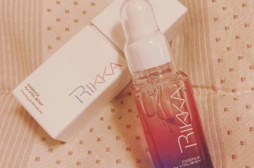 今日から #RIKKA デビュー
肌の保湿やボディの引き締めをしてくれる美容液で顔も体も使えるめちゃ万能な子です

トロッとしててかなり肌が潤う感覚
香りもない...