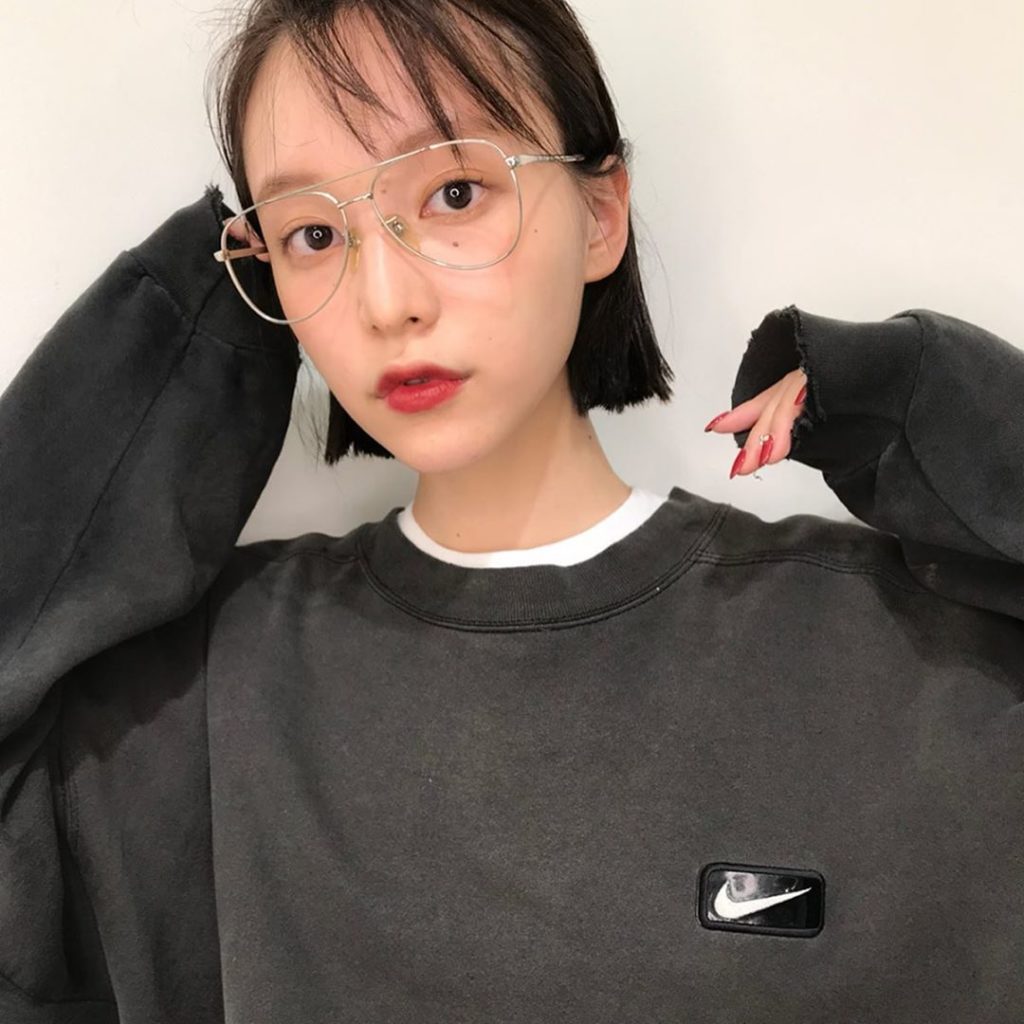 ボブ Page 4 Of 8 Moe Zine