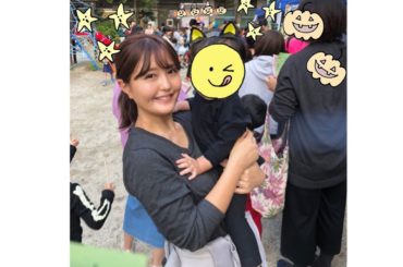 週末は児童館のお祭りに行ってきました
ネットで折り紙で作る猫耳を検索して、黒の上下で黒猫ちゃんにしました
簡単だし家にあるものでできるのがいいですよね
みなさん...