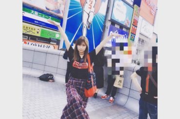 初グリコ！

舞台の公演で大阪行ってたから
帰りに少し観光したよ。

遂にやってしまった
#グリコ 手も変だし足も逆だ

#talent #model #act...