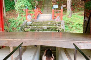 階段登りまくって筋肉痛！笑
一瞬に旅行行った友達にも、旅館の人にもロバーの腕時計めっちゃ褒められた
大きくて見やすいし、秋服にも負けないインパクト！！ #lob...