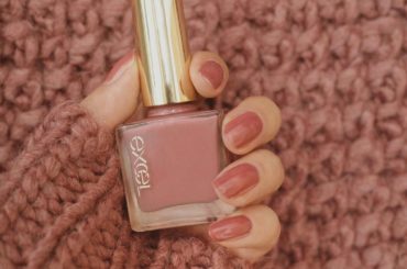 N WITH.PINKのnail見つけました。
最近ずっとこのマニキュアを塗ってます♡
@excelmake のNL10ソルティチェリー。
プチプラなのに発色も...