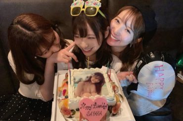 大好きな友達にお誕生日
カウントダウンしてもらいました
素敵な1年になりますように...