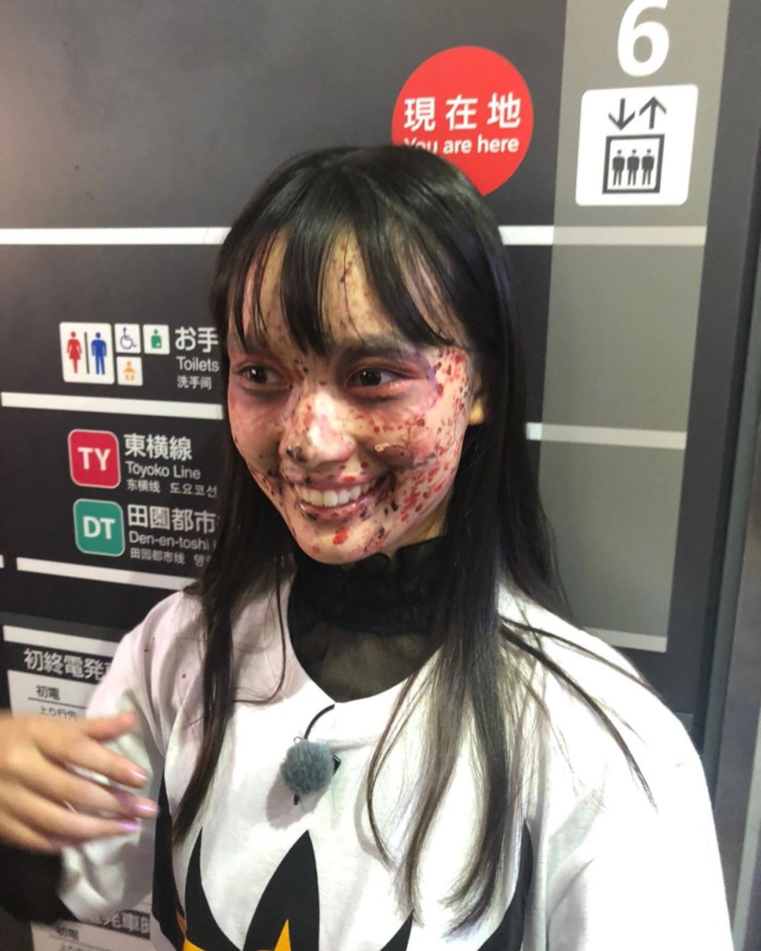 メドウズ舞良 Happy Halloween ゾンビメイクしてもろた 鬼神ライガー Moe Zine