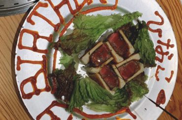 お肉(^^)お祝いありがとう
@sadamomodayo 
@kaneko_shiori 
@osakana_yuki 
#ゆきちゃんに関しては2回目
#サプラ...