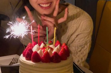 ・
・
沢山の方にお祝いして頂いて、本当に嬉しい25歳のスタートでした
・
・
・
#louangetokyo 
#mybirthday 
#25th 
#は...