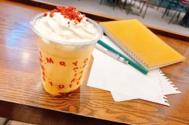 #20191113
#starbucks #スタバ #スタバ新作
.
今日は待ち時間にカフェへ
数年ぶり使っていないメモに
色々かきましたよ〜
また今度見せま...