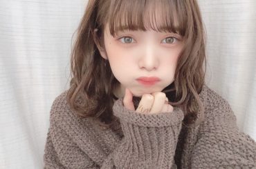 ﻿
﻿
新発売の﻿
美白トーンアップエッセンス使ってみた！﻿
﻿
﻿
メイクする前の化粧下地に使うと﻿
肌にスーッと染み込んでトーンアップ！﻿
だからすっぴん肌...