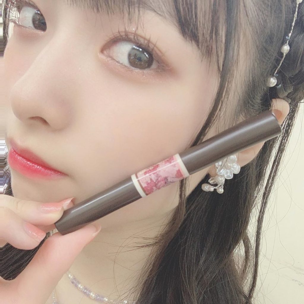 赤みピンク Moe Zine 赤みピンク Moe Zine